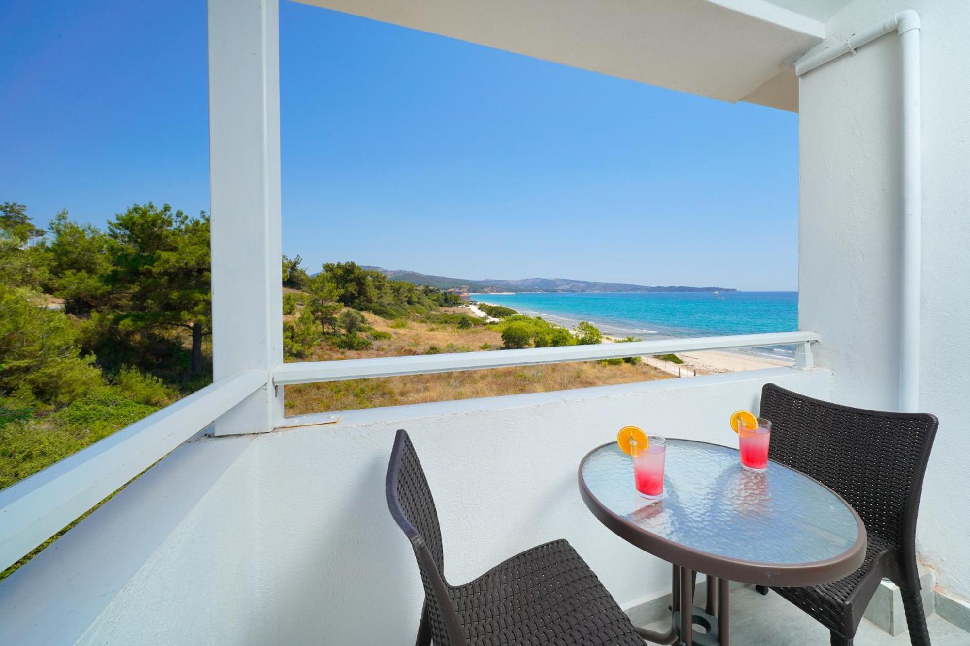 Boutique Giannikis By The Beach Limenaria  Bagian luar foto